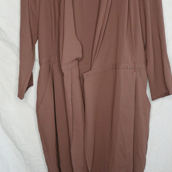 Wilfred deep v button wrap dress - Picture 9 of 9